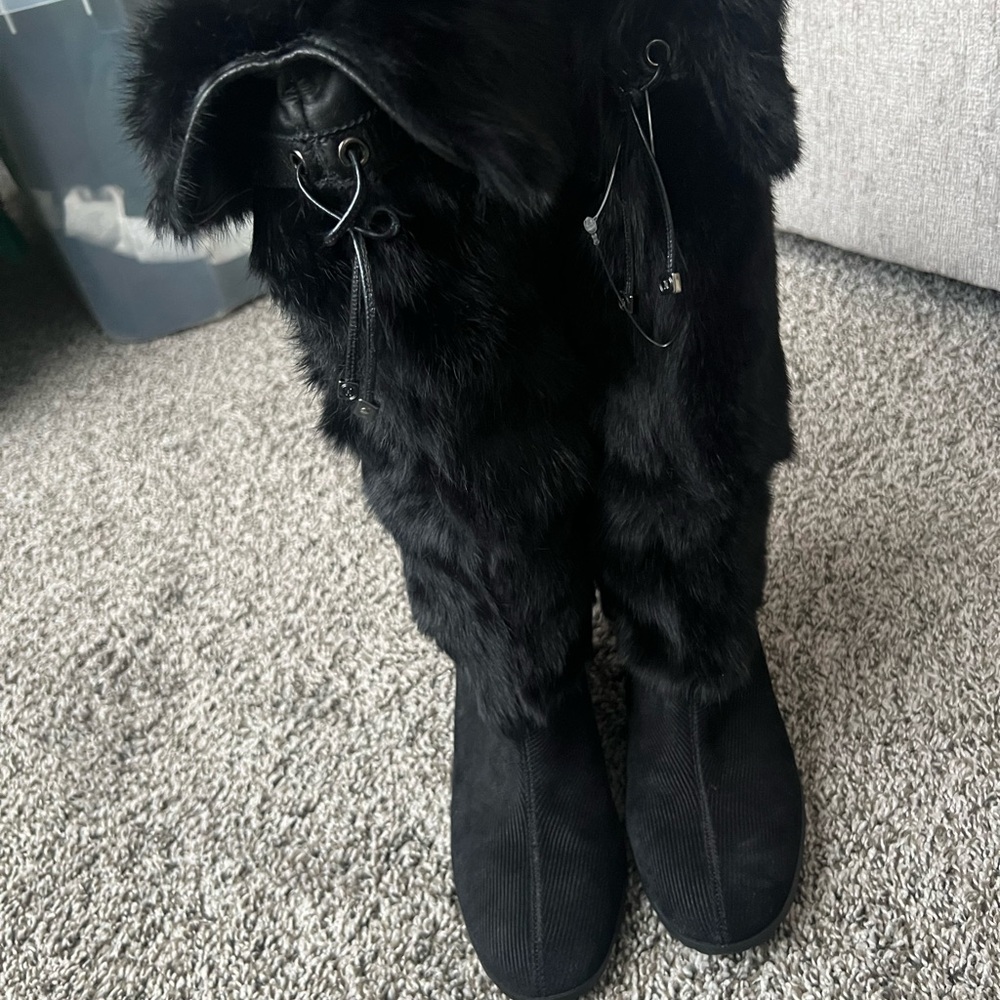 Black Fur Boots